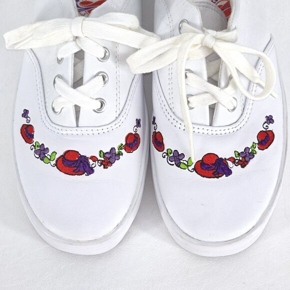 Keds Grasshoppers Red Hat Society Sneakers Women’s 6M Embroidered Cottage Granny - Picture 13 of 14